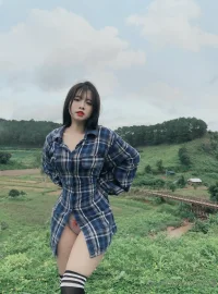 yiyitruong99-1482x2000_5f5512e0d160d05a46ffe36317b67d2f.webp