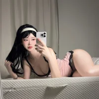 imgi_72_Bitches-yuna6c22d2a14a61ad05.webp