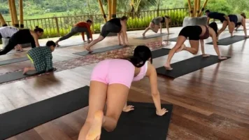 imgi_77_--6--.------EP.5-ERHL57D35MA.webm.00_04_34_29.Still00772ef149d77d44c8c.md.webp