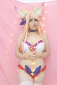 Hey Shika - Star Guardian Ahri (1).webp