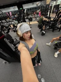 imgi_26_hitomi199877_20250921_p_3726619255673311788_1_3726619246848473886611d3a3e30fdf7c1.md.webp