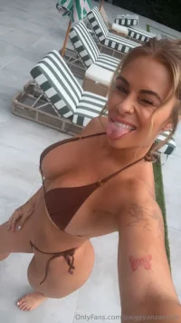 imgi_71_paigevanzantvip_2504025911_source3e0bb8c63e4f6716.md.webp