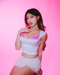 imgi_108_mimiephan_1759294804_3733557881170999237_1960664489b903aecae972f156.md.webp imgi_108_mimiephan_1759294804_3733557881170999237_1960664489b903aecae972f156.md.webp