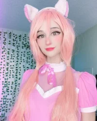 imgi_109_amateur-this-lil-kitten-wants-to-teach-you-some-fun-new-tr-Ki0UMM4.md.webp