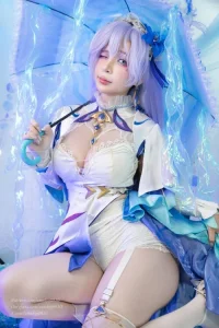 imgi_70_Umeko-J-cosplay-Cantarella---Wuthering-Waves-17cb7d2781f734ef9c.md.webp